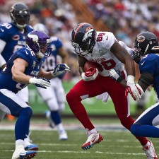 【足彩网】吉列尔梅深情告白，来华踢球是荣耀，广州城正在谱写华彩乐章