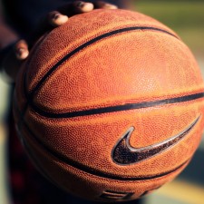 足彩网_算法推送下的绿茵激情，一名专科学生的四年足球探索之旅