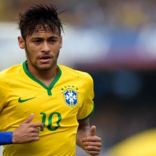 中国竞彩网-中超焦点战，莫伊塞斯轰入世界波，费莱尼点射制胜，山东鲁能2-1力克河南建业